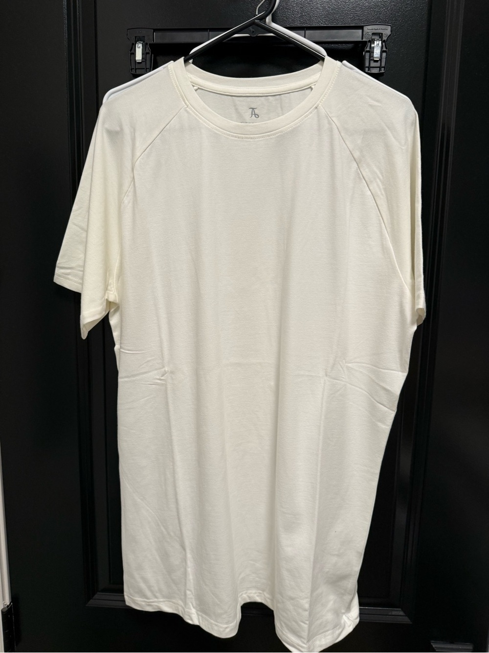 Men's Crew Neck Short Sleeve Shirt - White